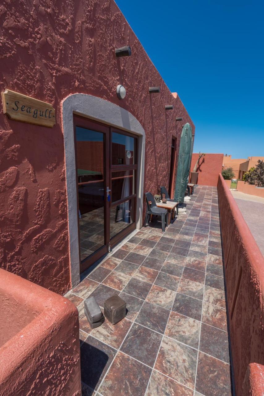 Island Cottage Guesthouse Luderitz Exterior photo