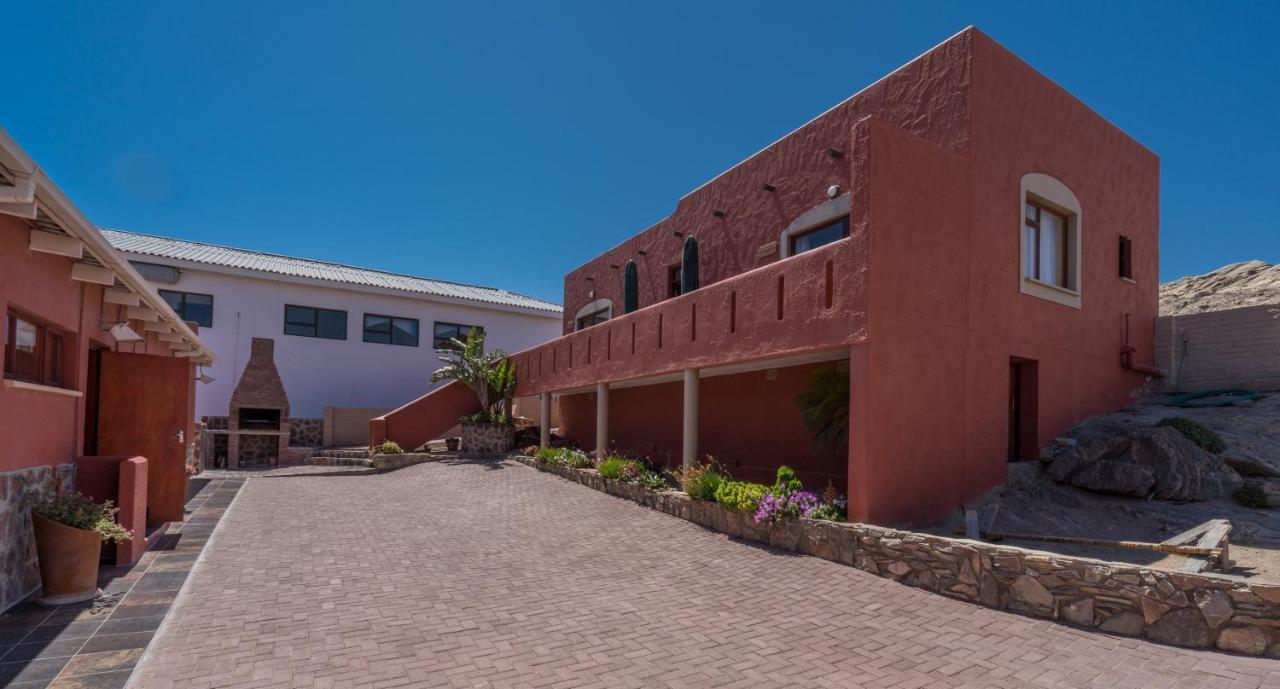 Island Cottage Guesthouse Luderitz Exterior photo